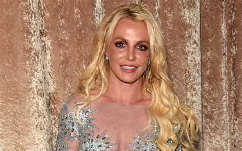 britney spears nude photo|Britney Spears bares all during exotic vacation to French Polynesia